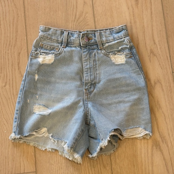 Zara Light Wash High Waist Distressed Denim Shorts - 0 - Picture 1 of 4